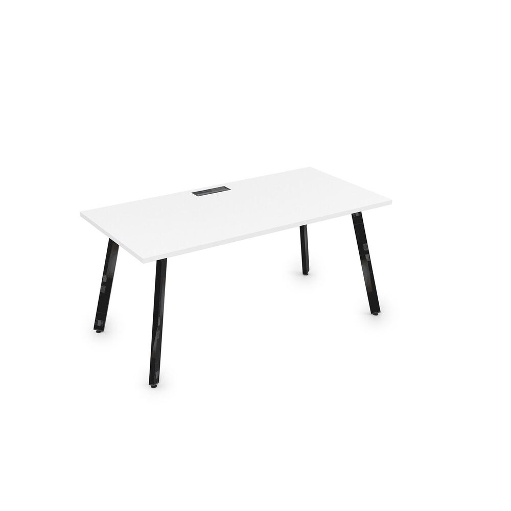 Стол рабочий, прямолинейный