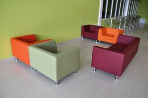 Офисная мягкая мебель Омега Люкс