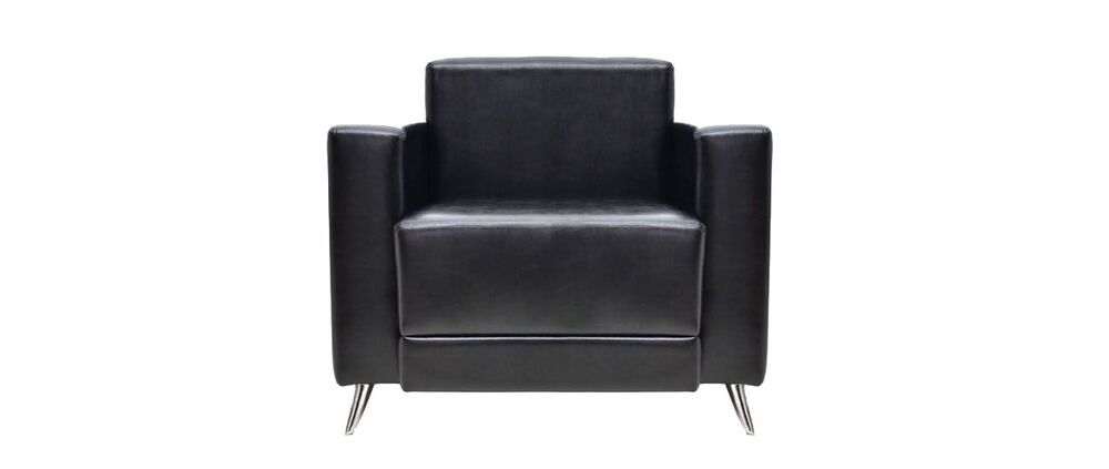 Кресло с подлокотниками