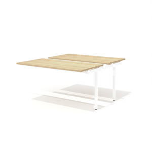 Промежуточный стол для переговоров на металлокаркасе