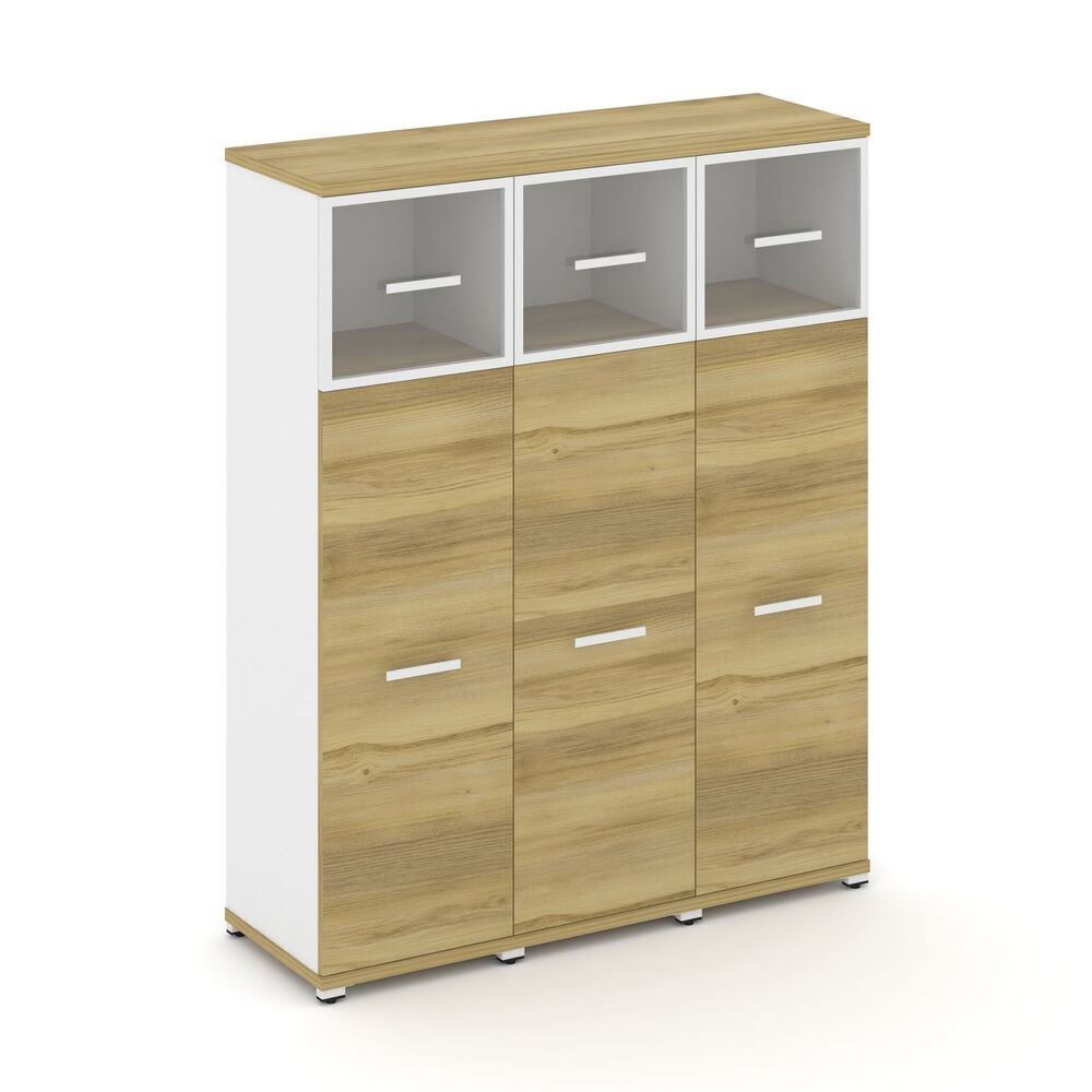 Шкаф три узкие секции, 4 ниши