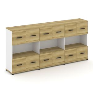 Шкаф три широкие секции, 3 ниши