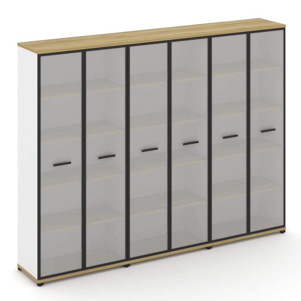 Шкаф три широкие секции, 5 ниш