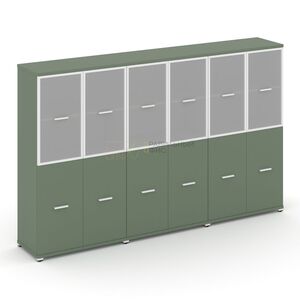 Шкаф три широкие секции, 4 ниши