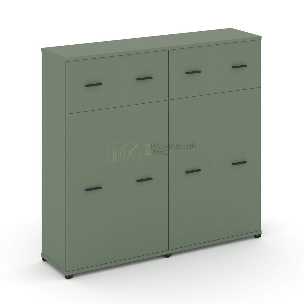 Шкаф две широкие секции, 4 ниши