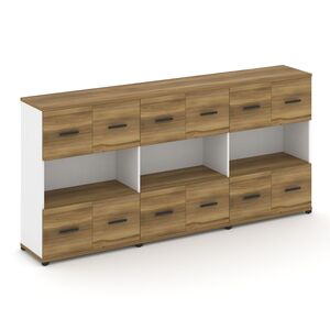 Шкаф три широкие секции, 3 ниши