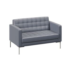 Диван двухместный