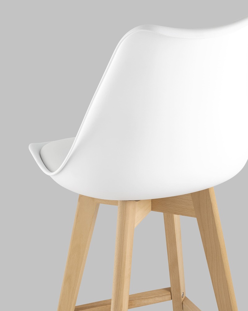 Стул полубарный