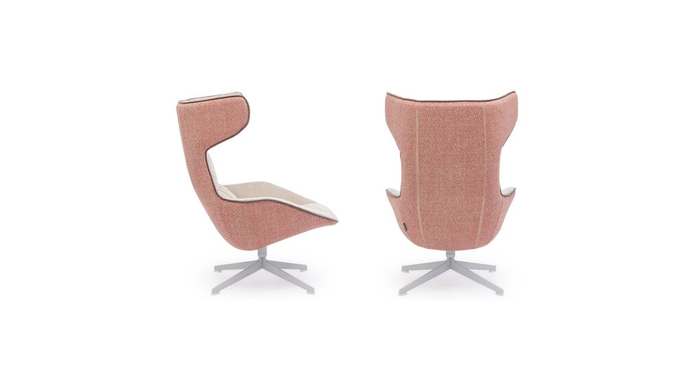 Кресло на поворотной крестовине, мягкое