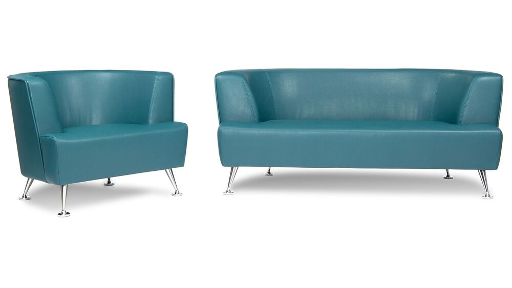 Диван двухместный