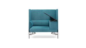 Диван одноместный с высокой спинкой со столиком справа